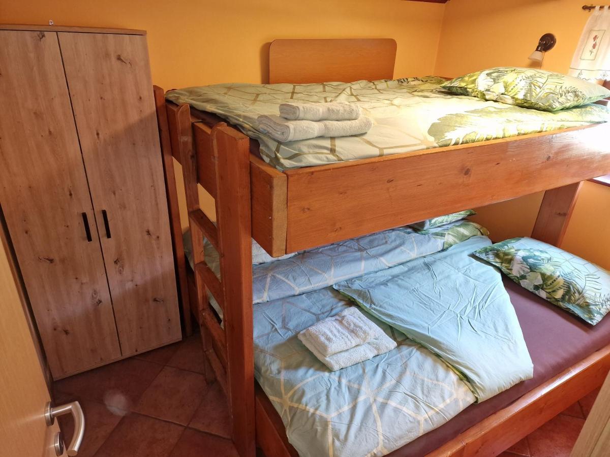 Apartments Relax Jezerca Церклье-на-Гореньскем Экстерьер фото